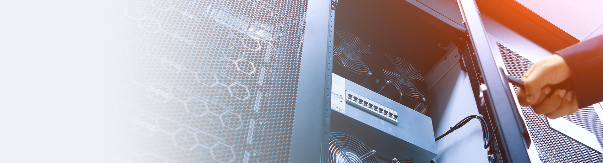 服务器散热风扇